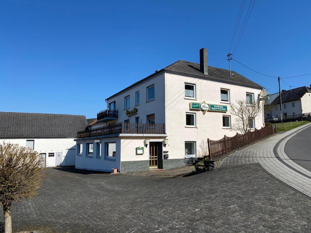 Sabine'S Gaestehaus Übereisenbach Exterior foto